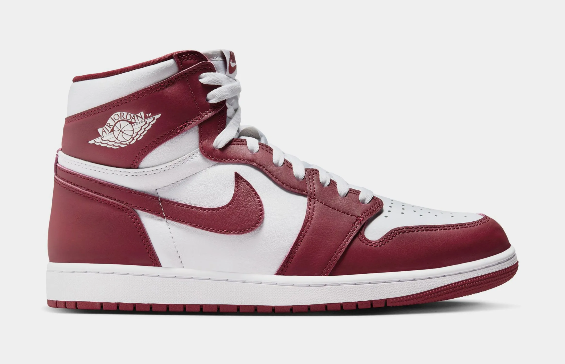 Air Jordan 1 Retro High OG Artisanal Red Mens Lifestyle Shoes (White/Team Red)