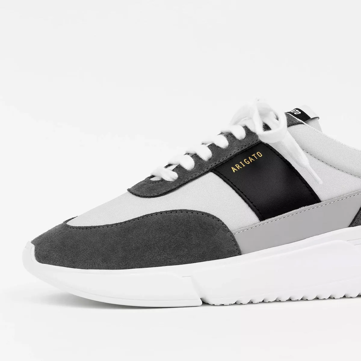 Axel Arigato - Genesis Vintage Runner Trainers in Lt. Grey/Black