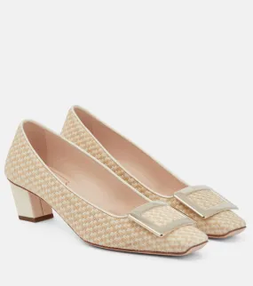 Belle Vivier pumps in Roger Vivier bouclé, beige