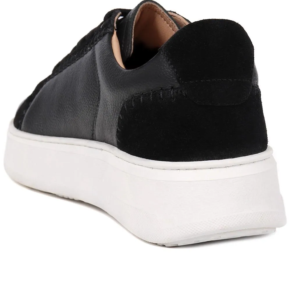 Bergamot Leather Trainers  - BERGAMOT / 325 586