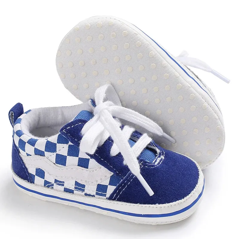 Classic Canvas Sneakers for Boys and Girls Great First Walking Shoes (0-18M)