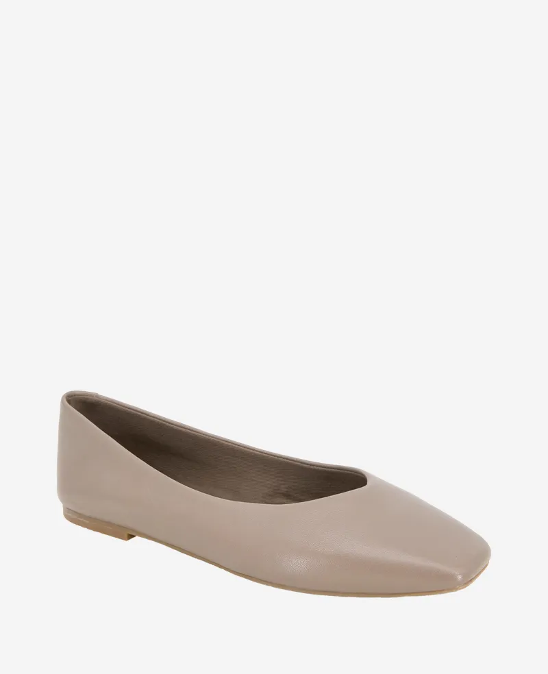 Johanna Leather Ballet Flat