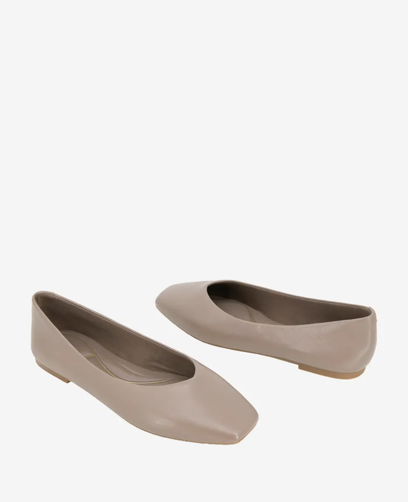 Johanna Leather Ballet Flat