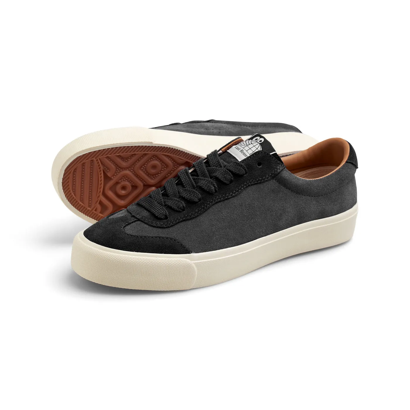 Last Resort VM004 Milic Suede Lo: Black Graphite/White