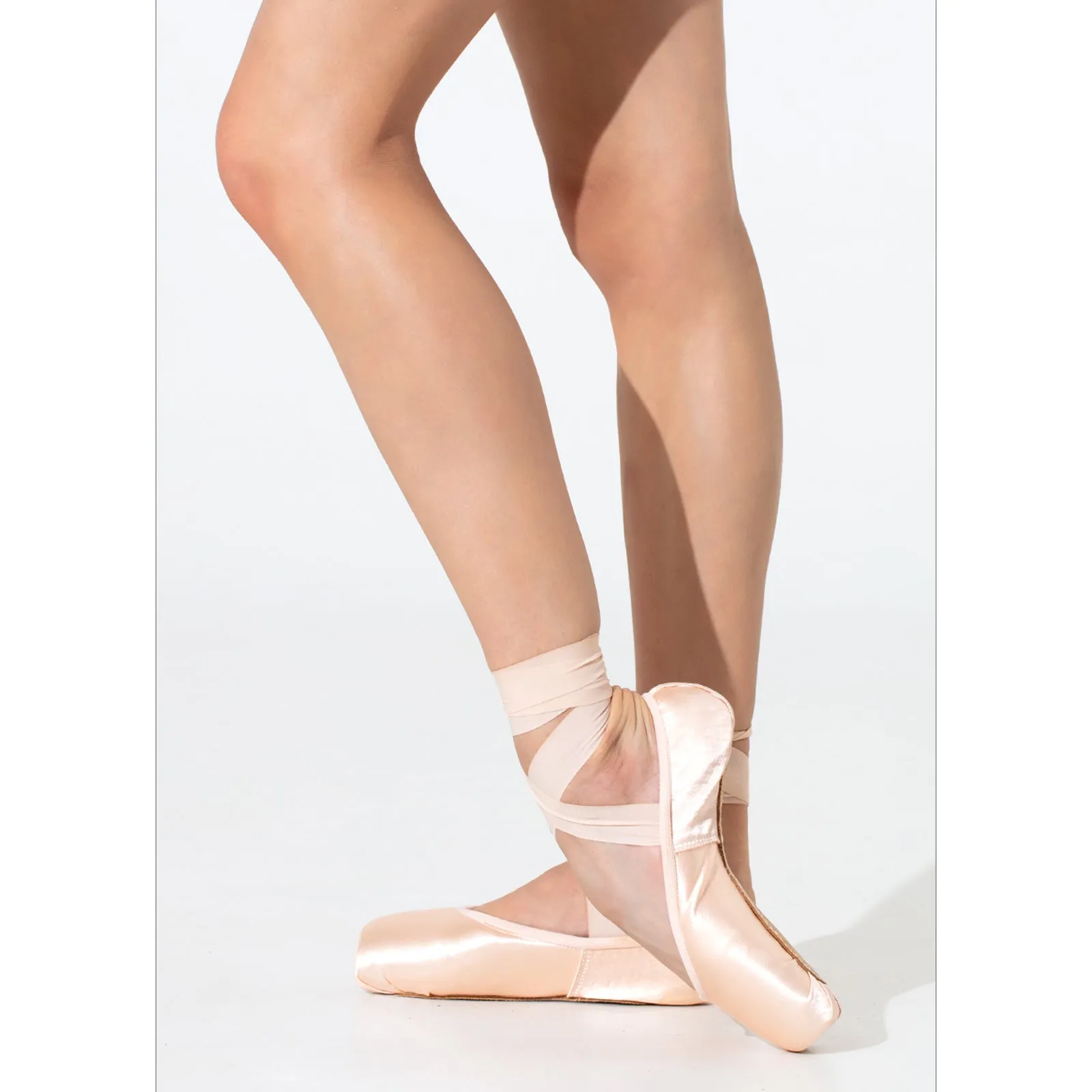 Nikolay StreamPointe Pointe Shoes - Medium Shank