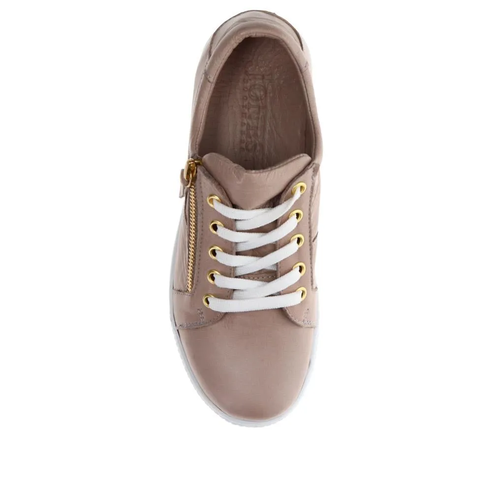 Padova Leather Lace-Up Trainers - PADOVA / 320 235