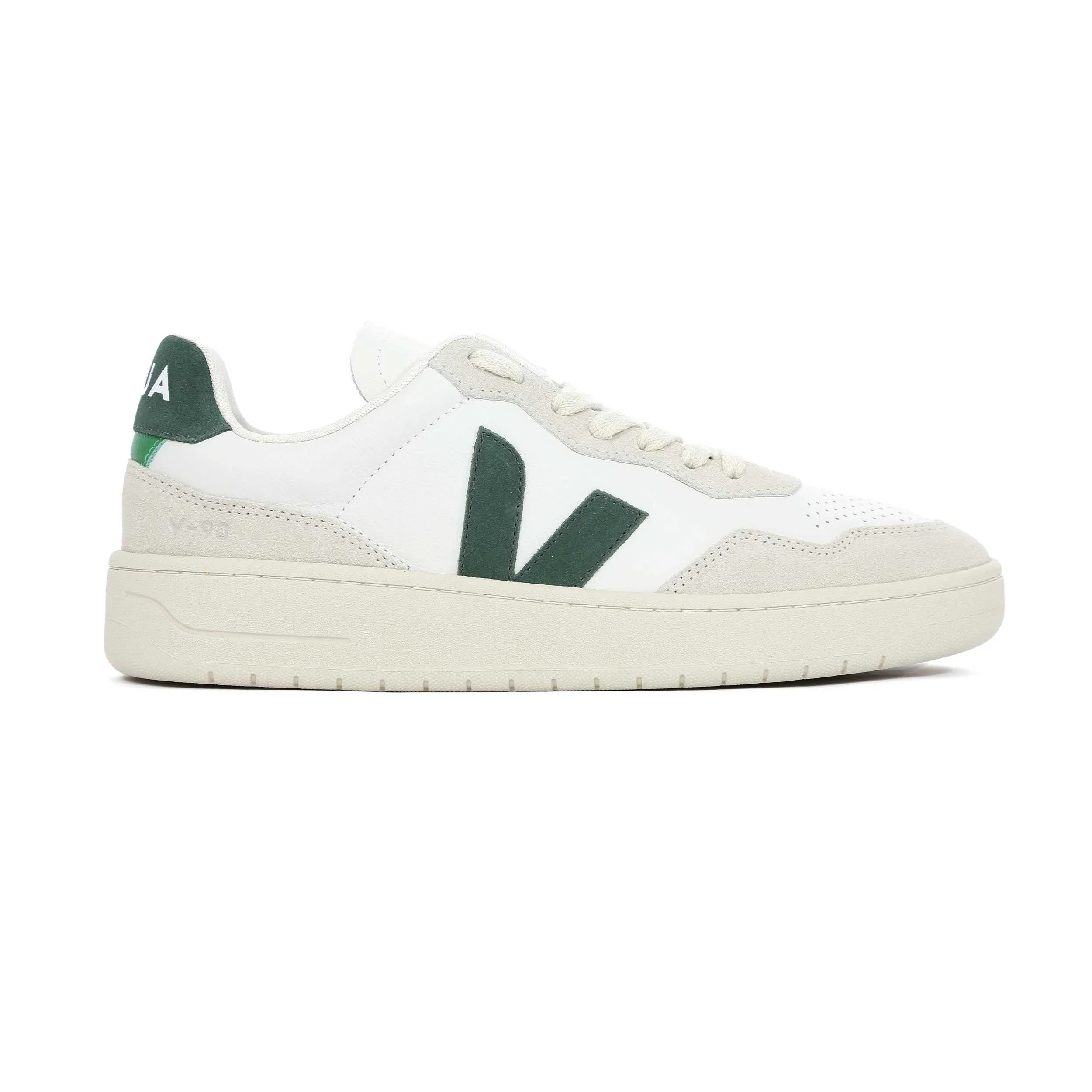 Veja V-90 Trainer in Extra White & Cyprus